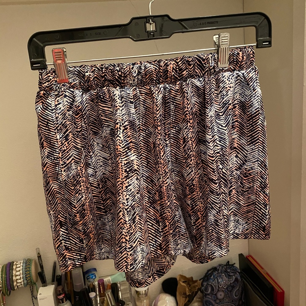 Impeccable Pig Flowy, Patterned Shorts